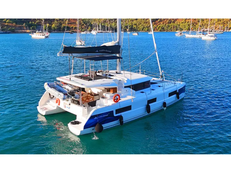 Lua, Lagoon 46