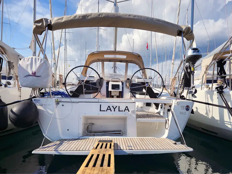 Layla, Main image