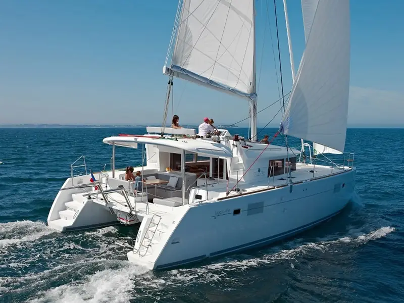 Maja, Lagoon 450 Fly