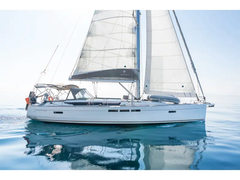 Eva , Sun Odyssey 519