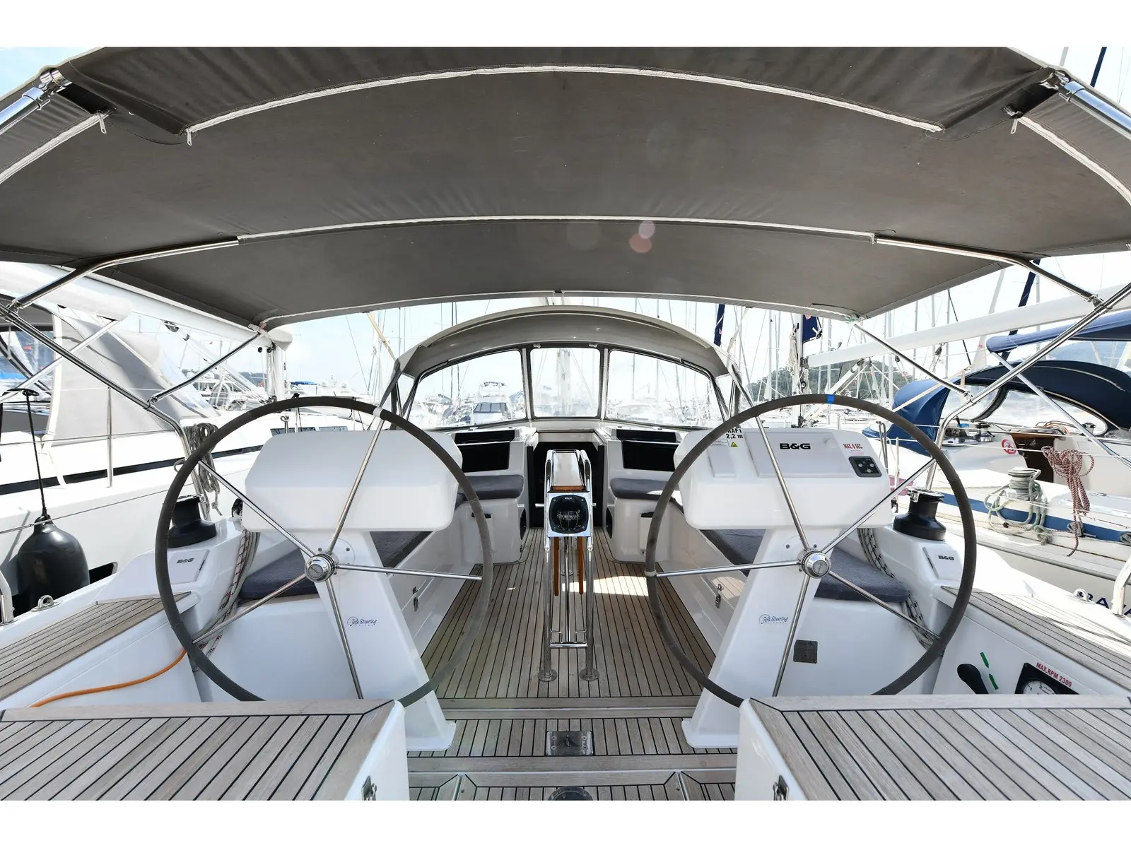 SARISU, Hanse 458