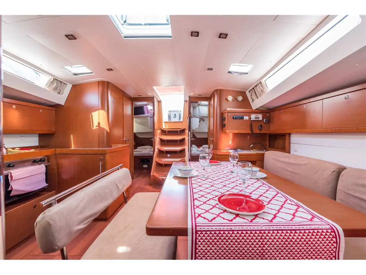 ULTRA DUBROVNIK, Interior image