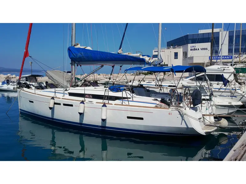 ARIES, Sun Odyssey 409