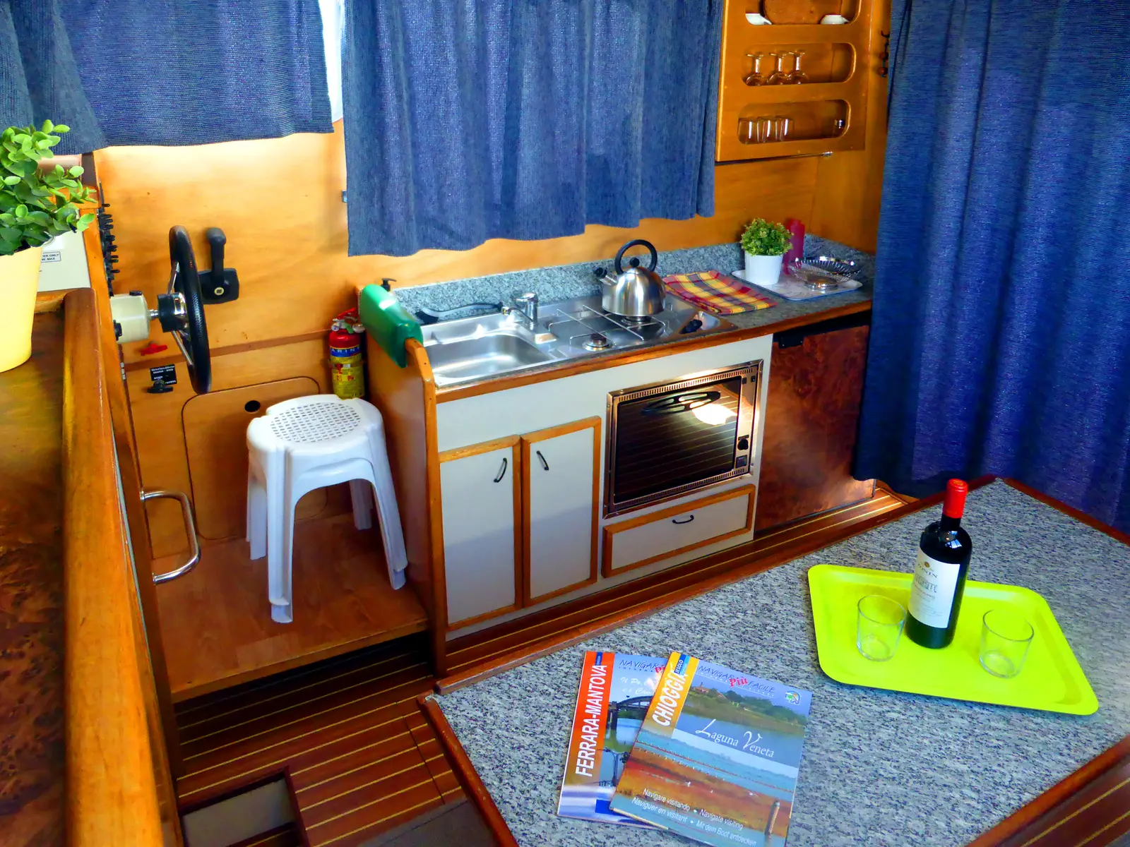NCF Suite, Foto 9