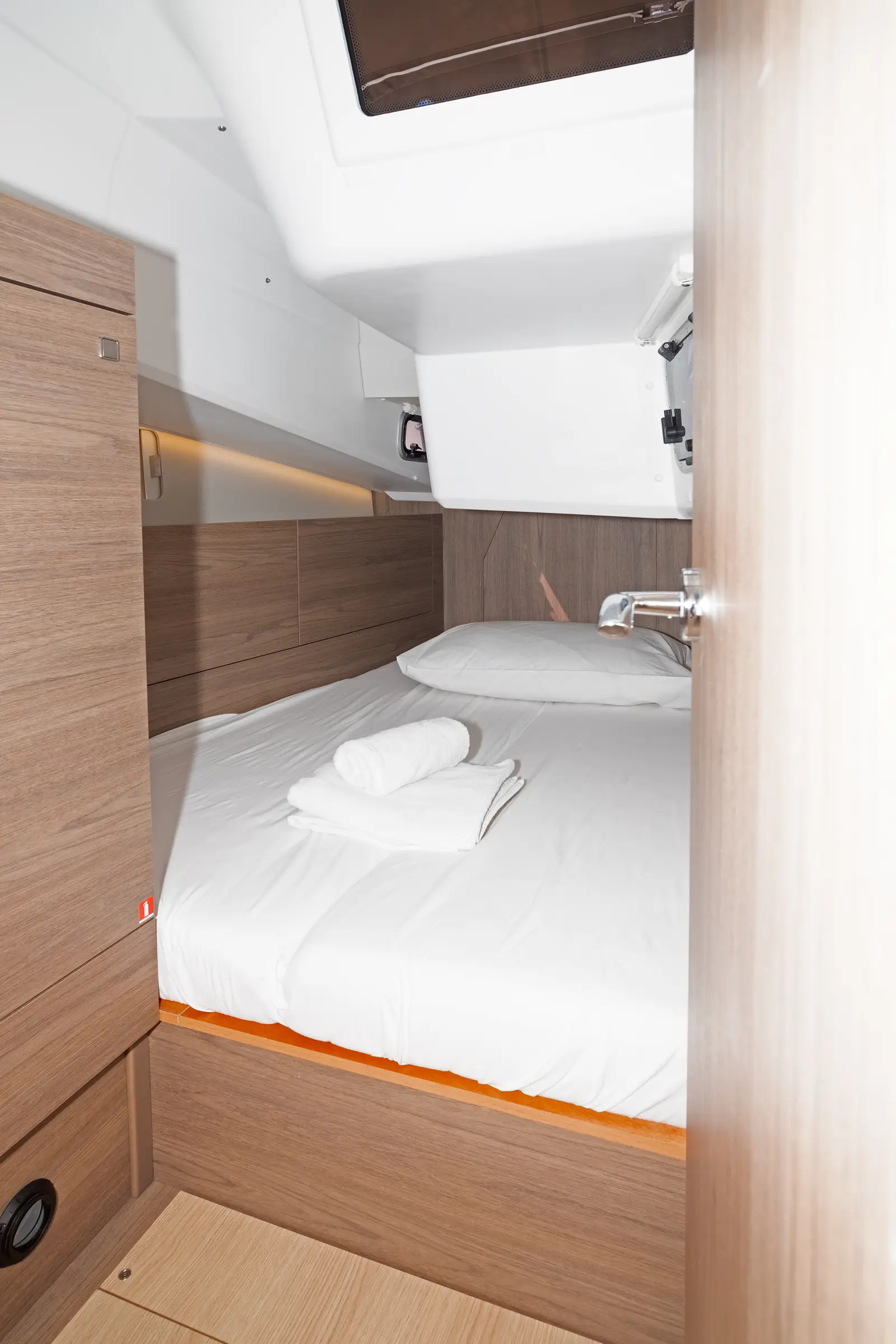 Thalassa Nova, photo 2