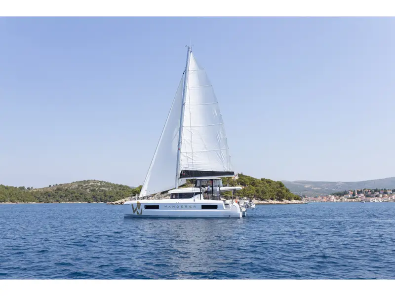WANDERER, Lagoon 43