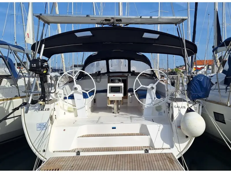 Galeb, Main image