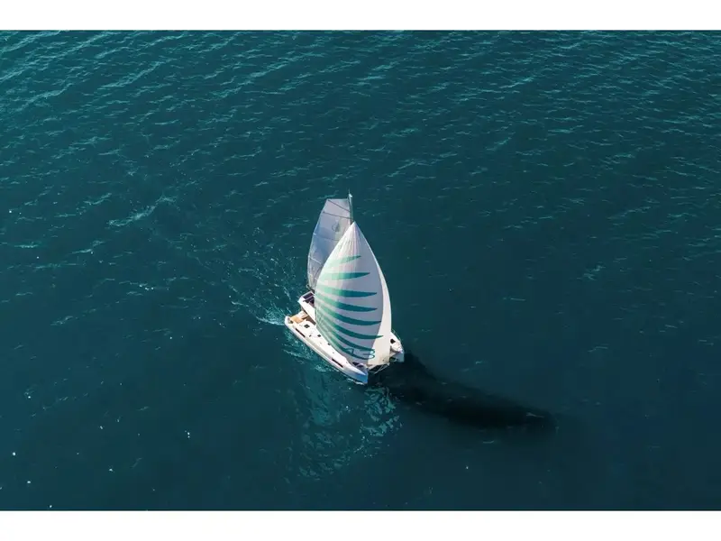 Flow, Lagoon 43