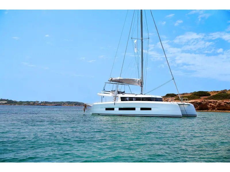 Olga, Dufour Catamaran 48