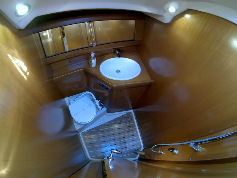 Skalice, Bathrooom