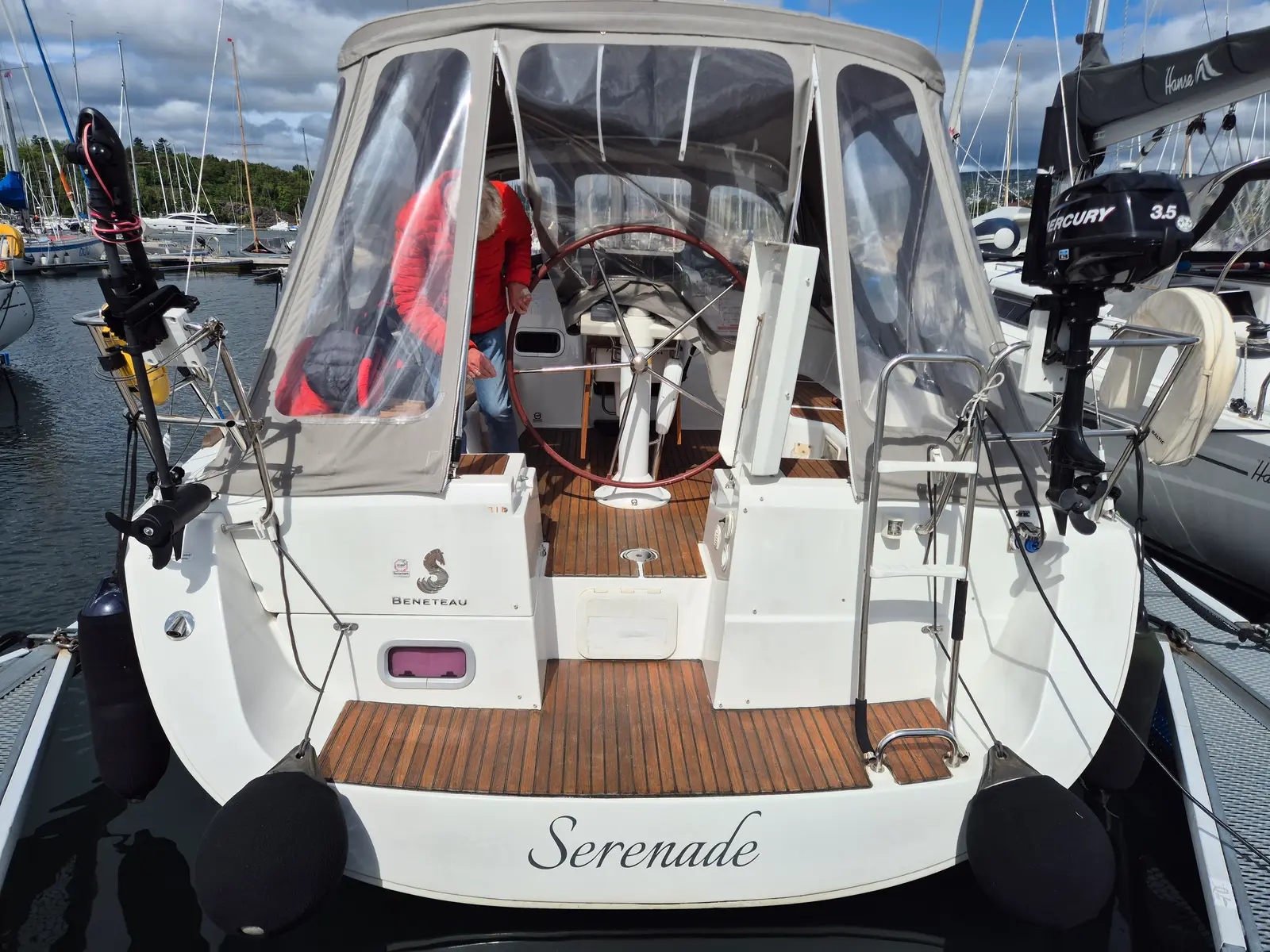 Serenade, Foto 14