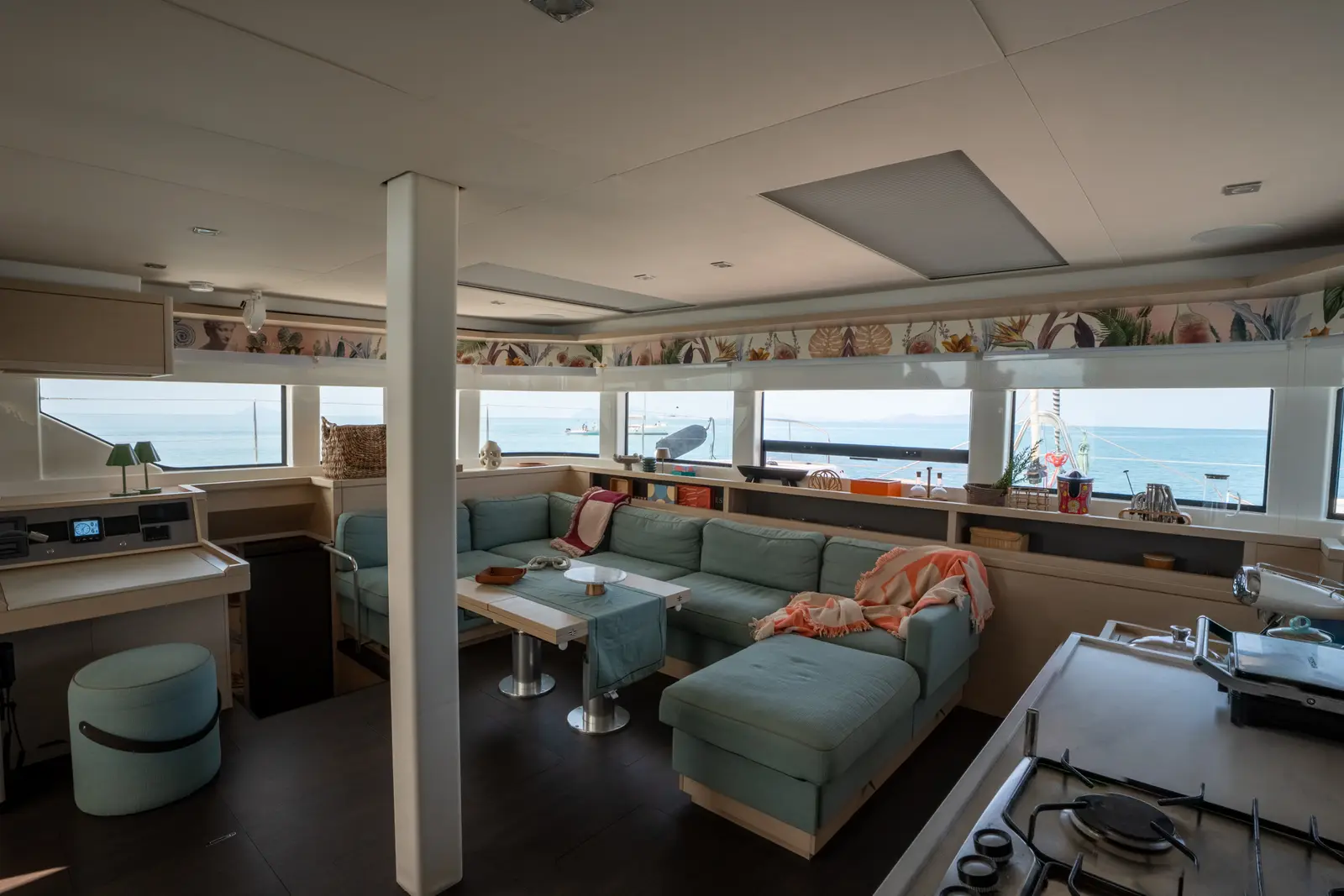 SAILUXE - Strafico, Dinette