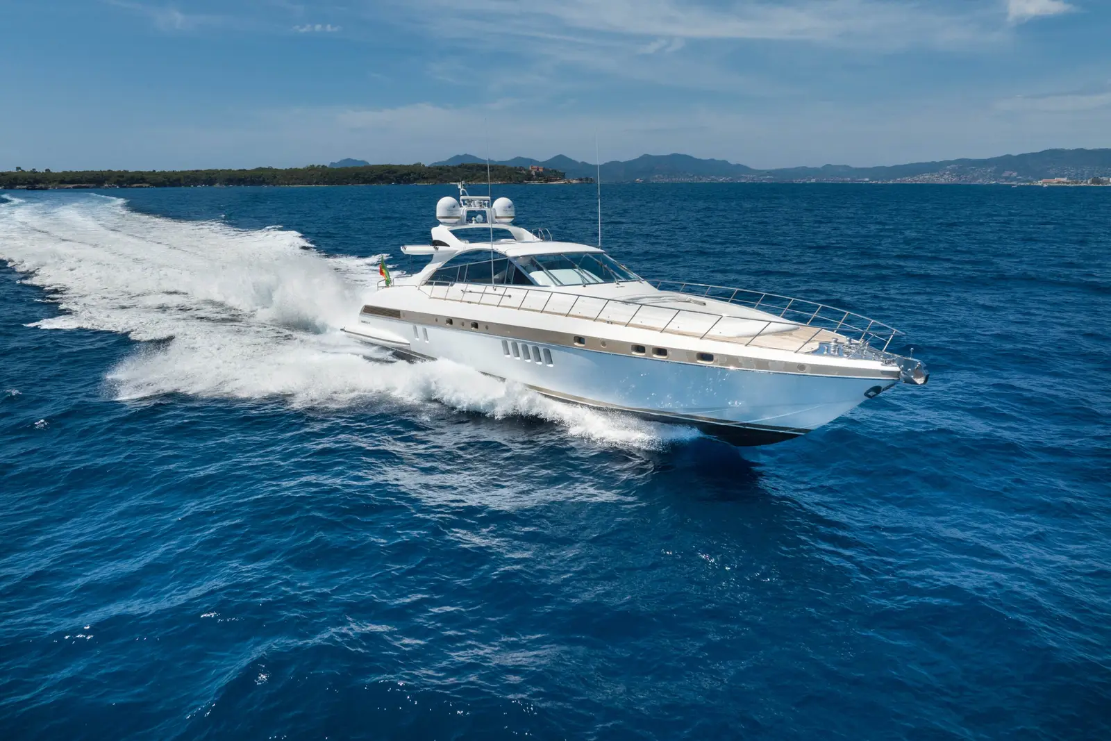 Stealth One, Foto 19