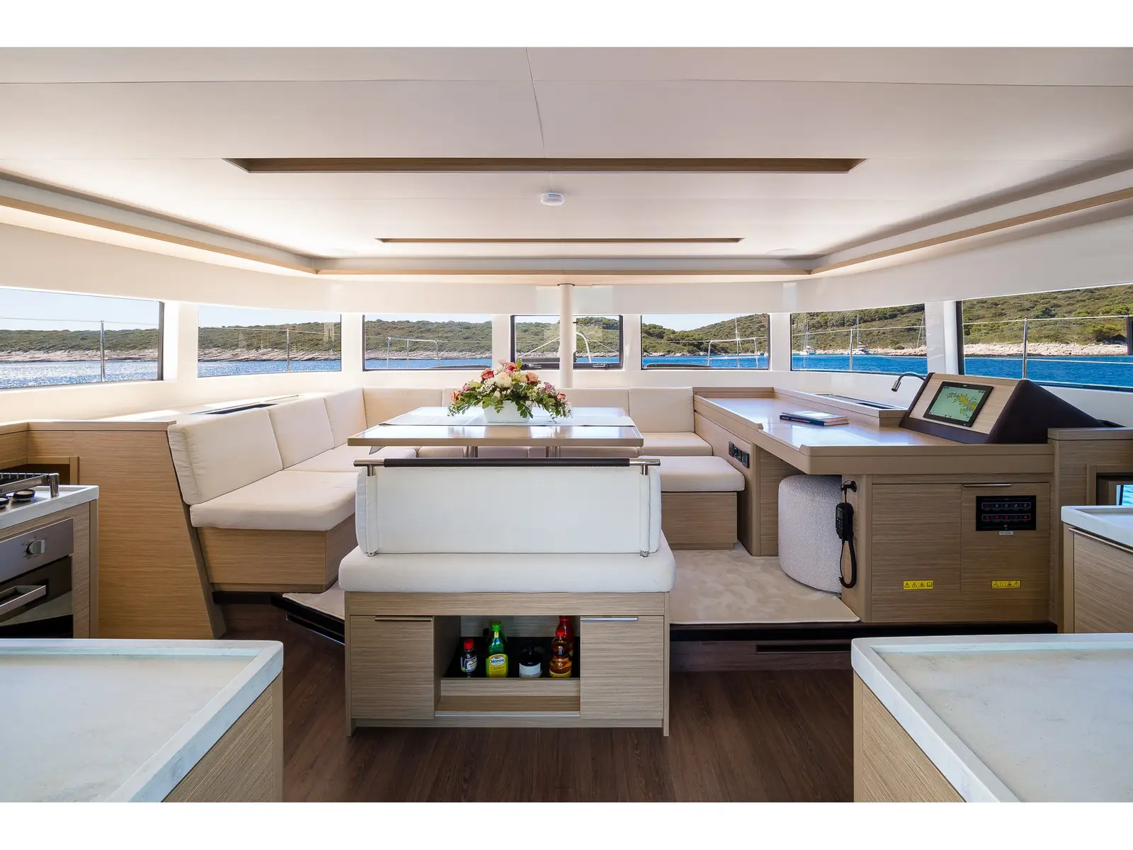 CATWALK, Interior image