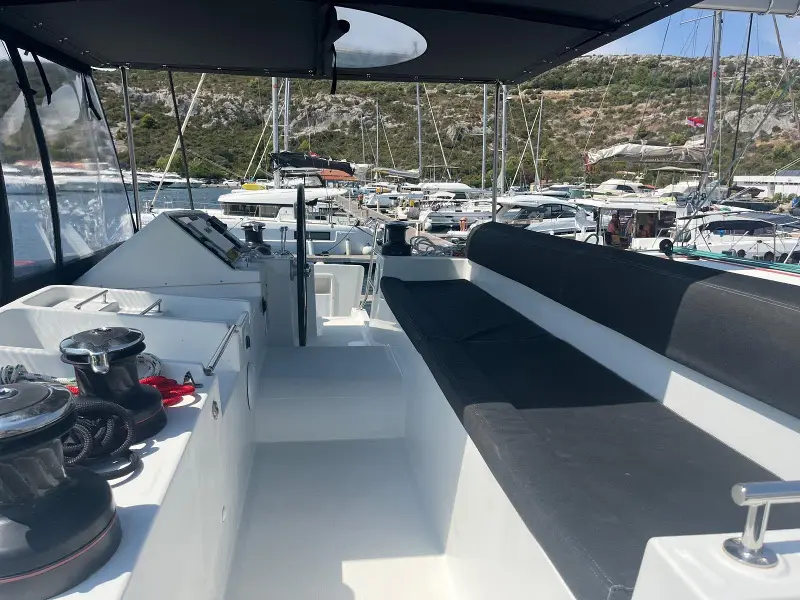 CARIAMA (air condition, generator, water maker, flybridge), Foto 7