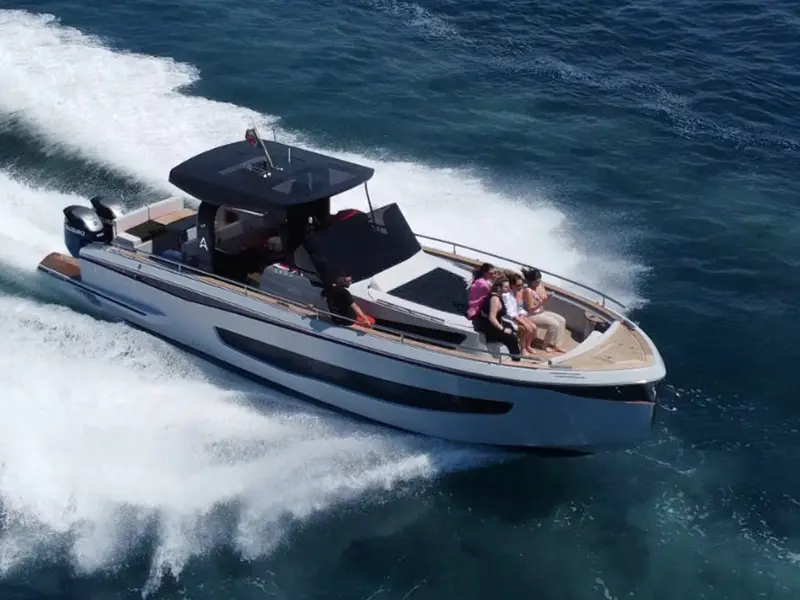 Federika III, Italyure 38