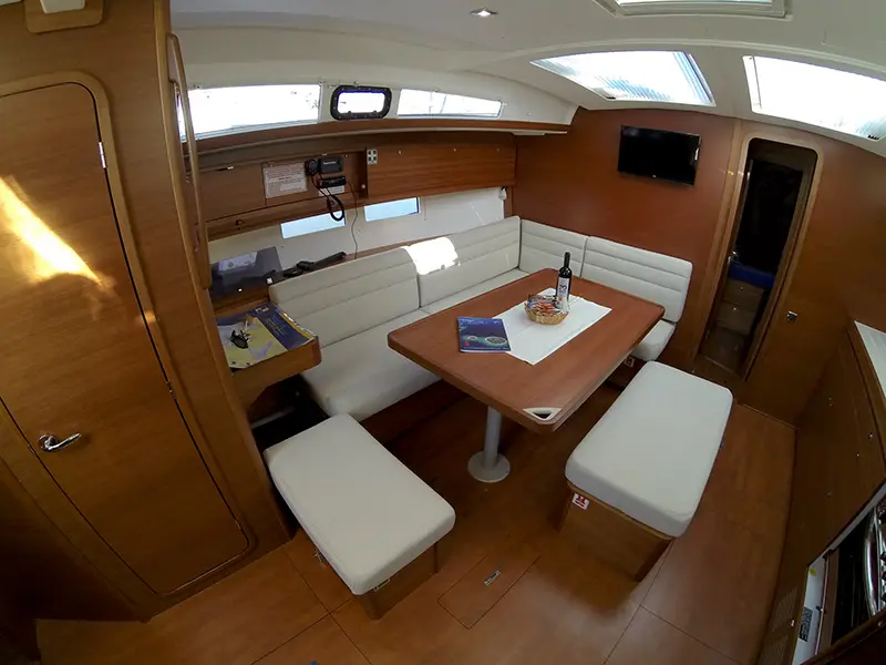 Almar, Dufour 460