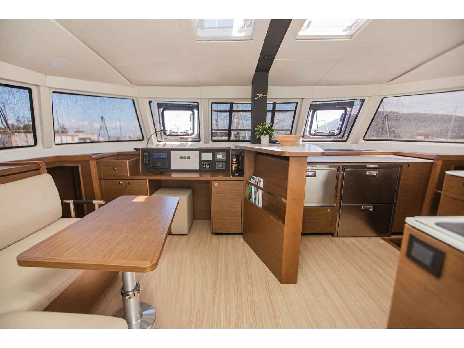 Seabird, Interior image