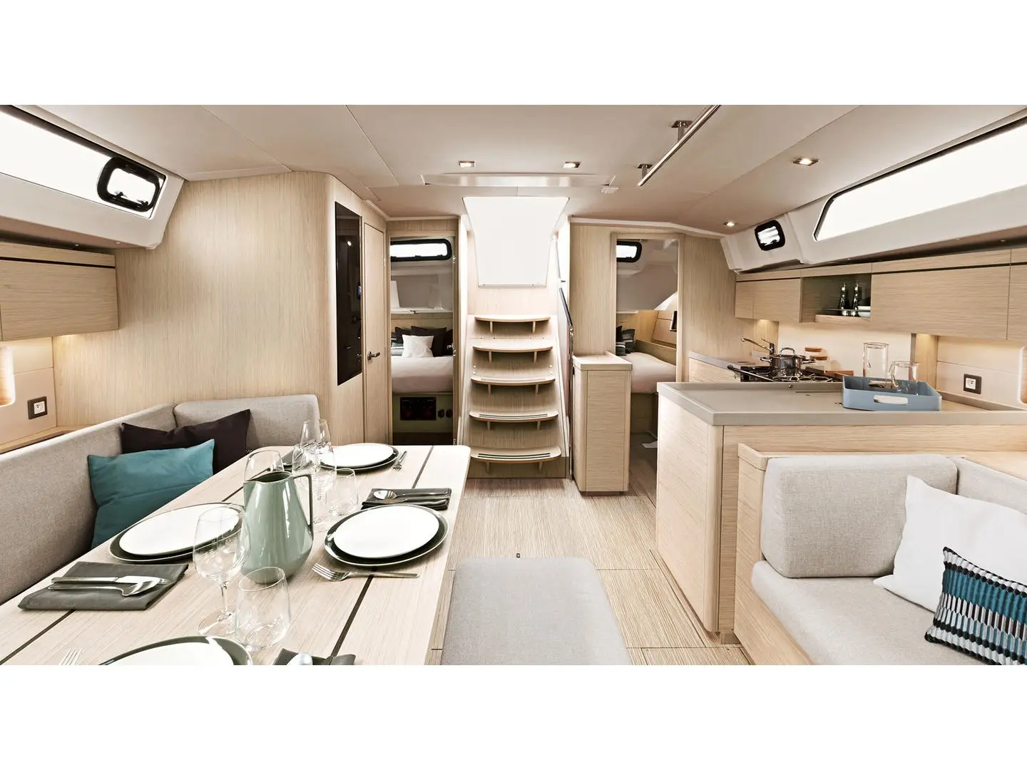 EROS, Interior image