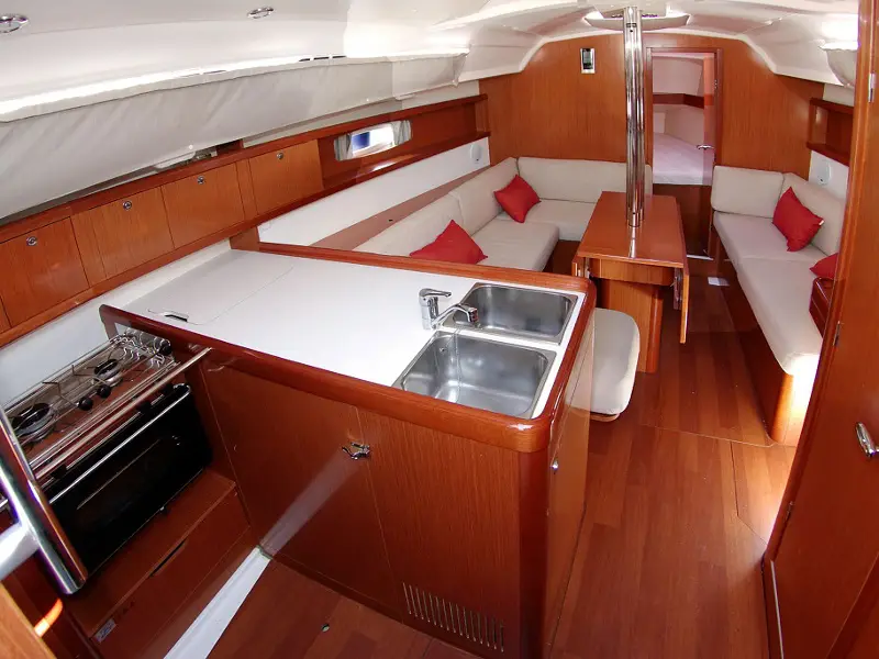 BEBA, Interior images