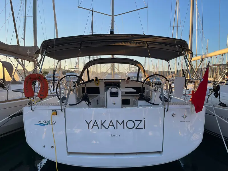 Yakamozi, Sun Odyssey 440