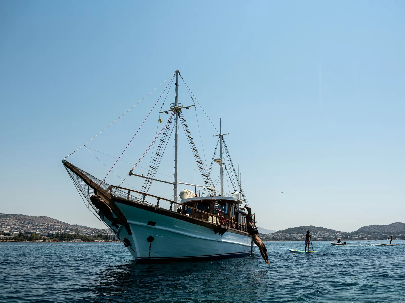 Athenian Cruiser, Main image