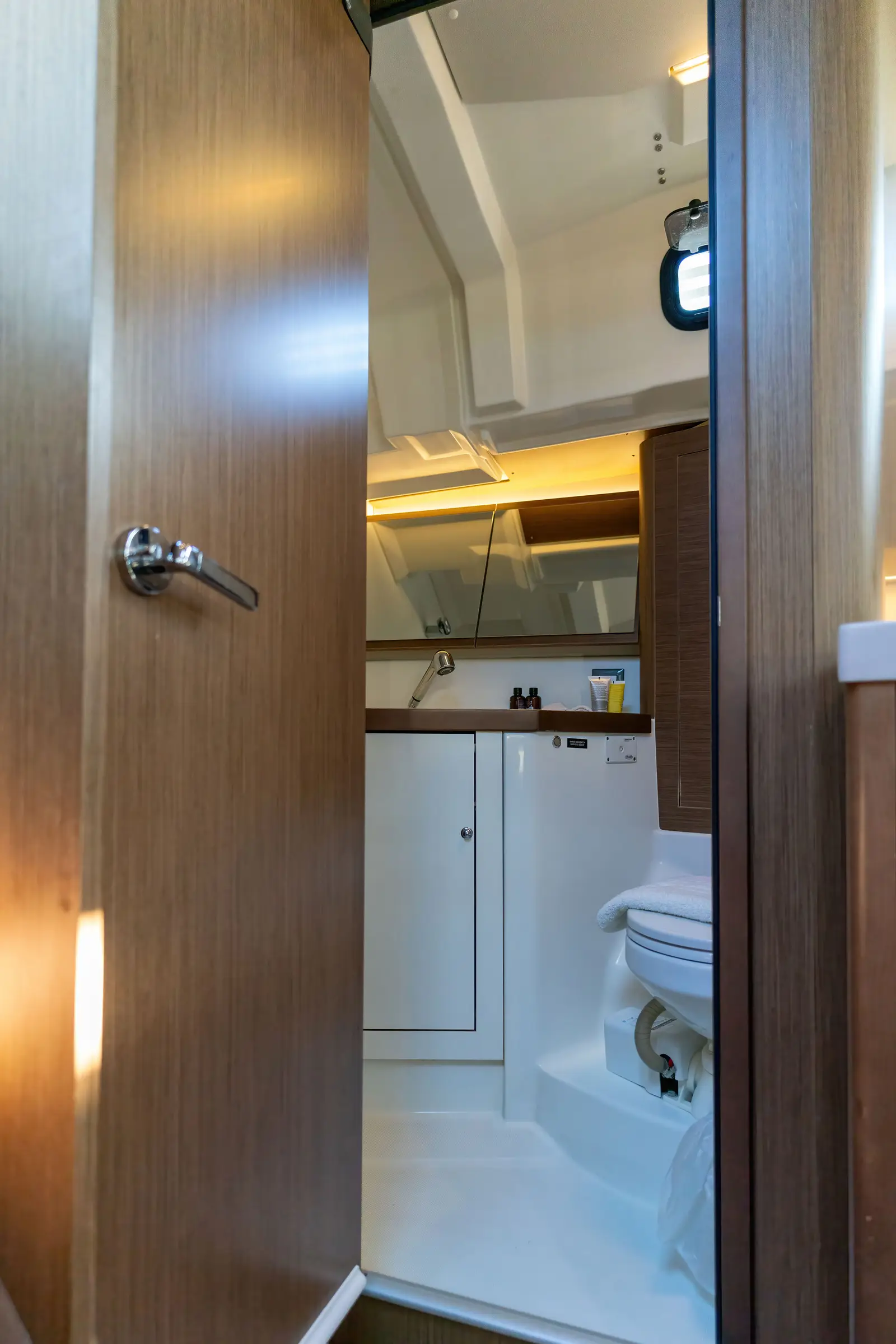 "Blue Odyssey, Beneteau Oceanis 46.1, 2020", Foto 10