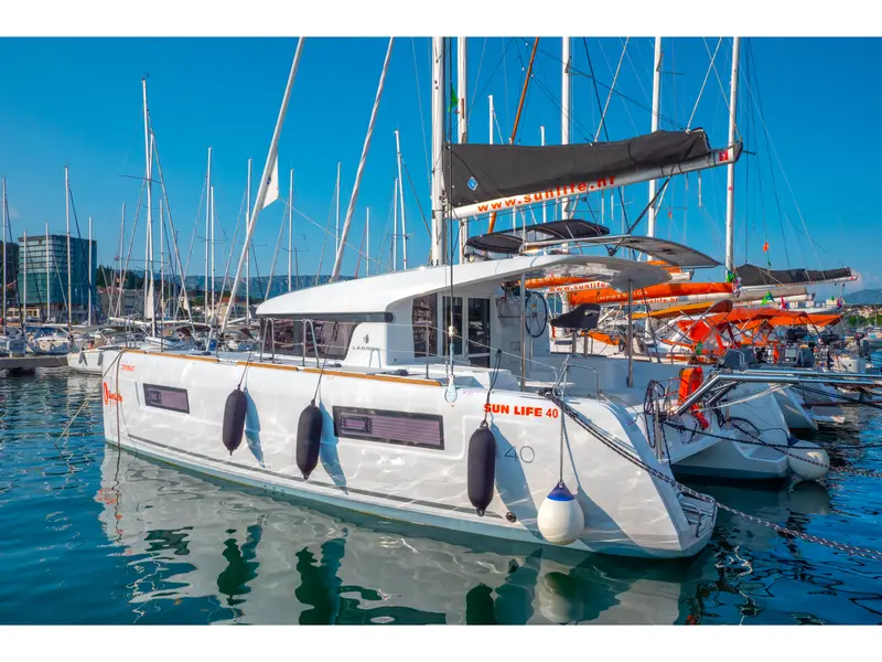 OSPREY, Lagoon 40