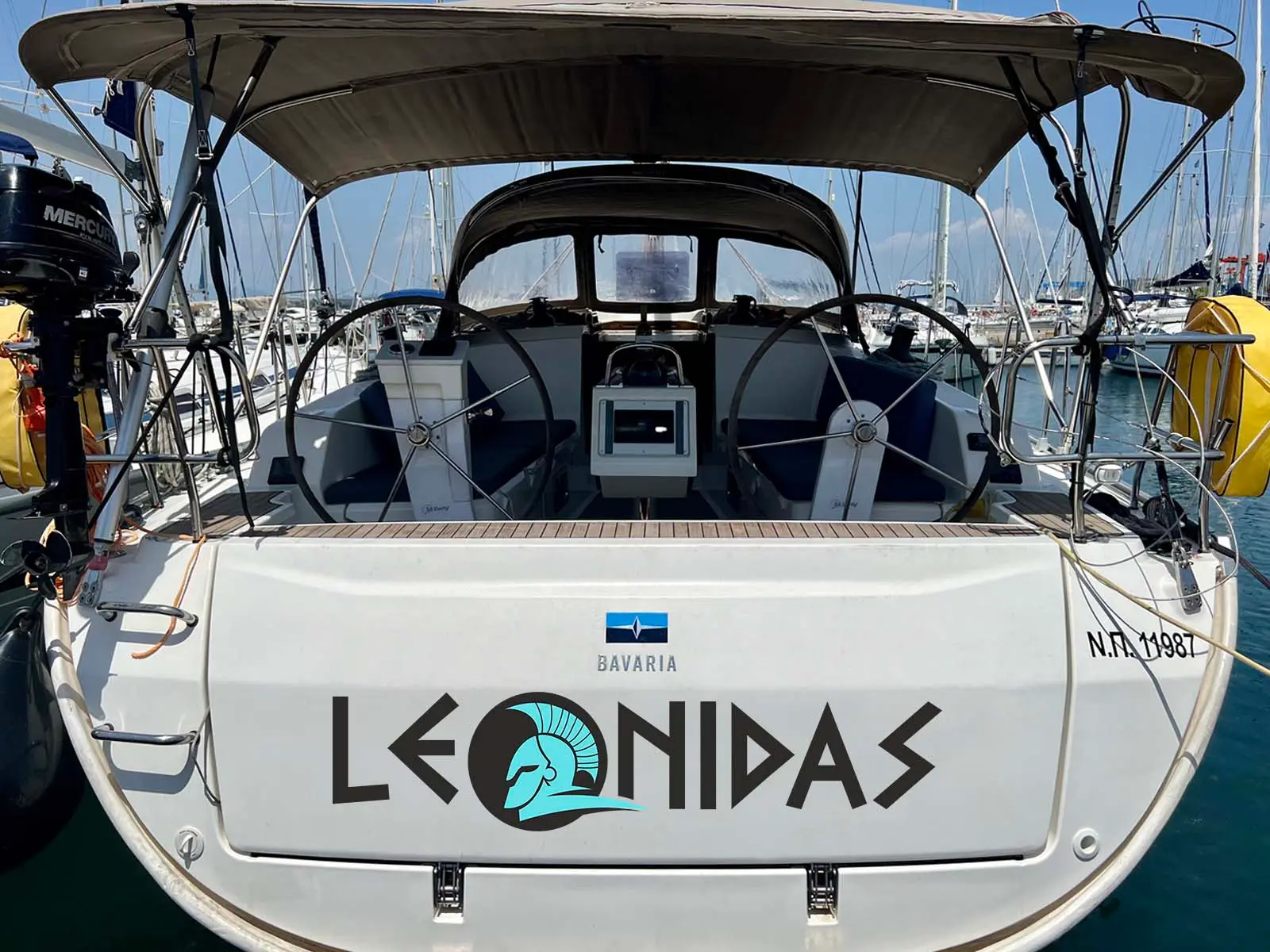 Leonidas, Bavaria Cruiser 41