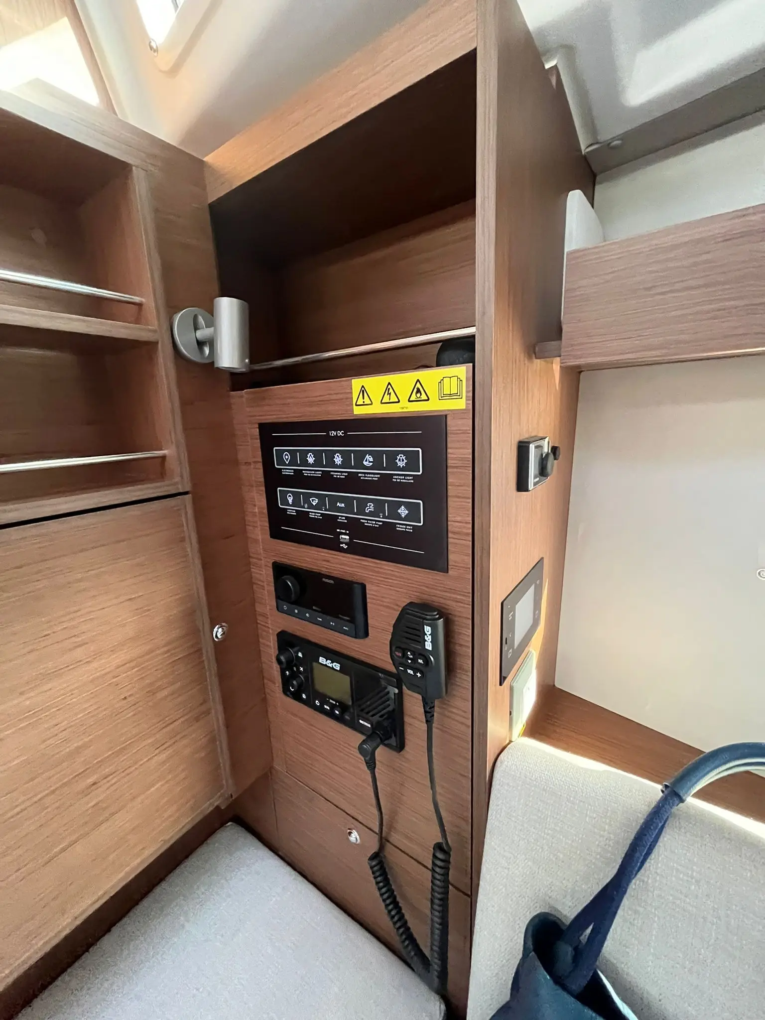 ROOKIE, Foto 33