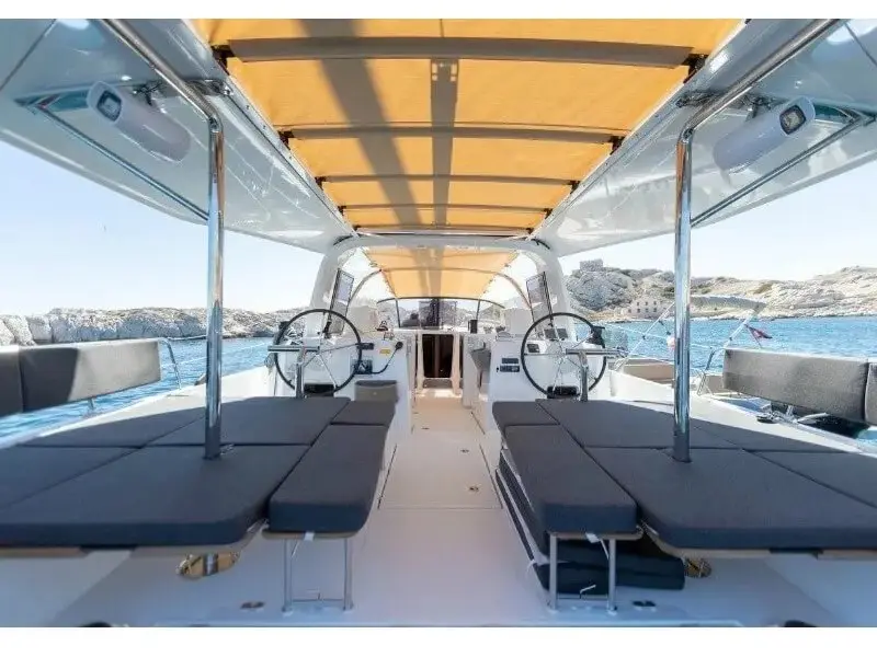 Desire, Interior image