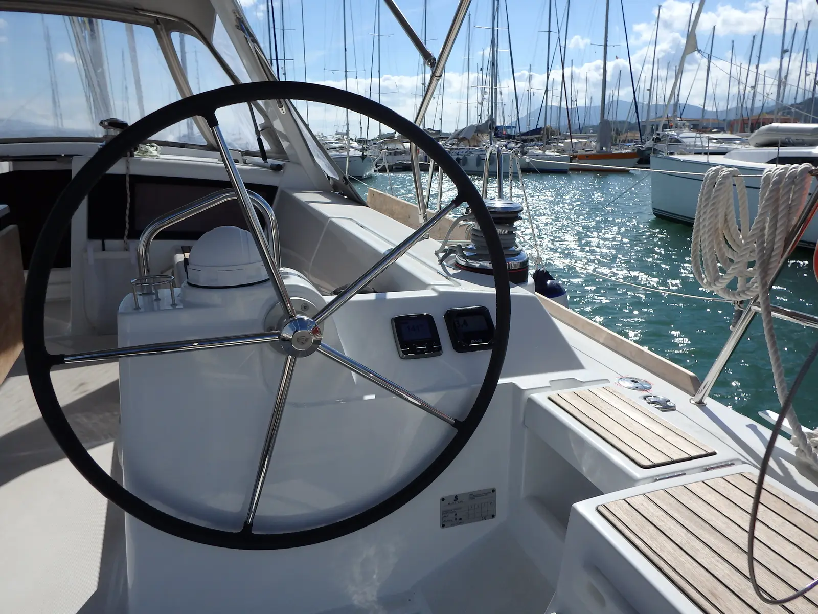 Oceanis 48, Foto 23