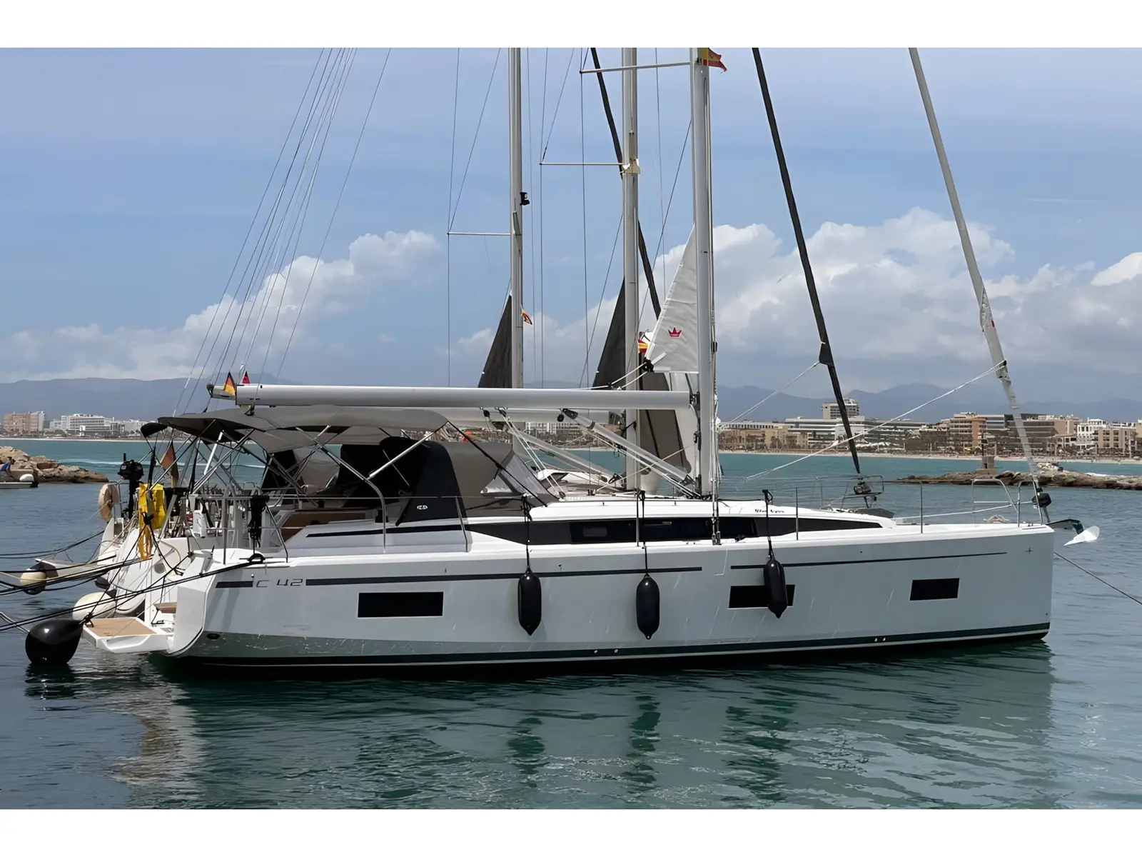 Blue Eyes, Bavaria C42