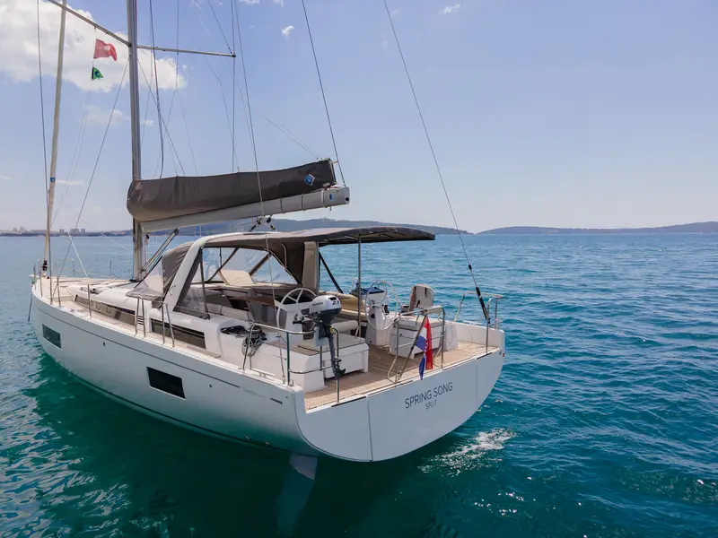 SPRING SONG, Oceanis 54