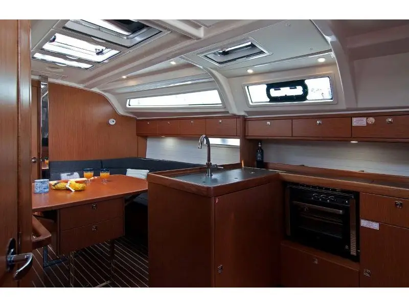ADRIA NINA, Interior image