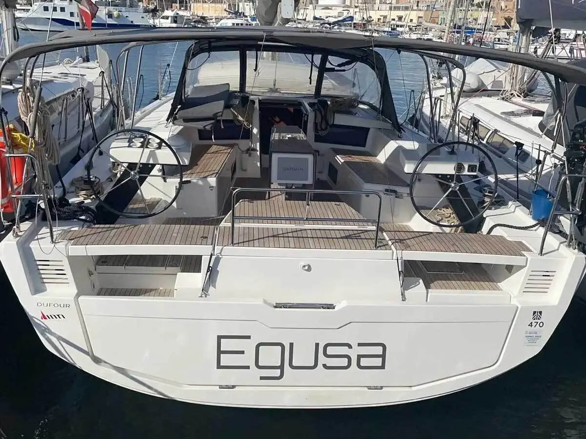 Egusa, Dufour 470