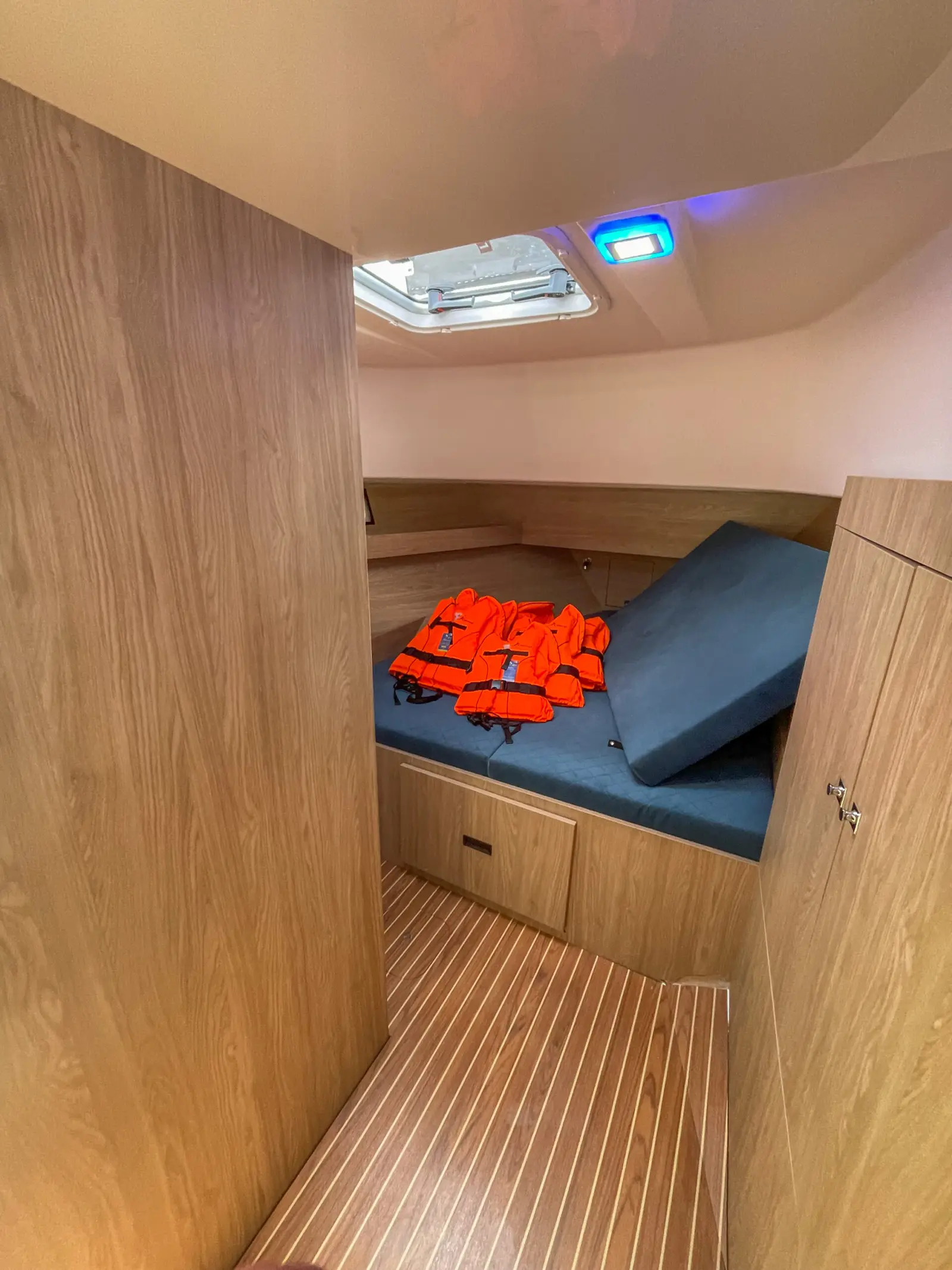 Nautika 1300 Royal, Foto 35