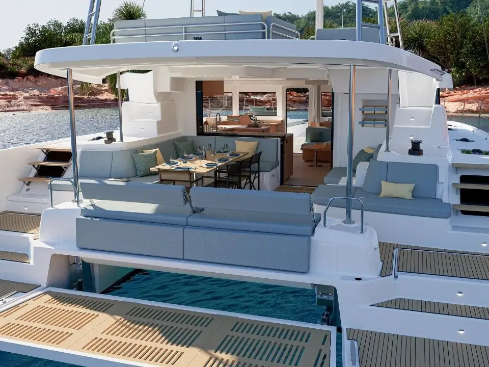 Active Cruises, Interior image