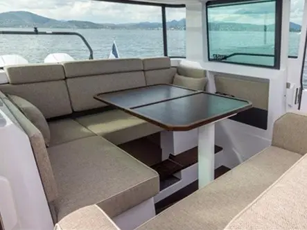 Axopar, Interior image