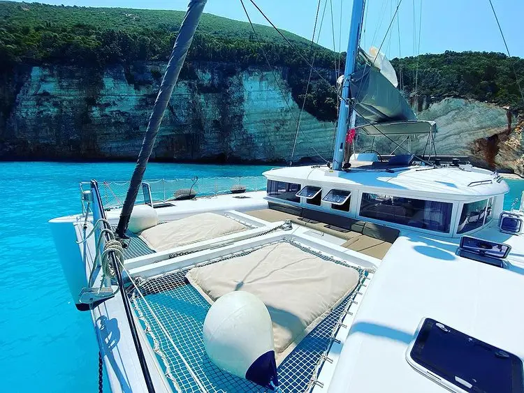 AEROPI |⛵ VIP, Skippered Only, Watermaker, Generator, AC, BBQ, Foto 13