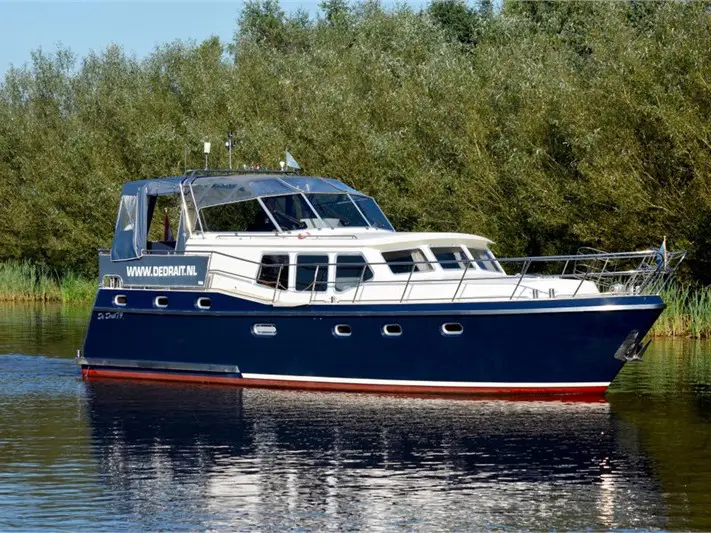 Drait 77, Main image