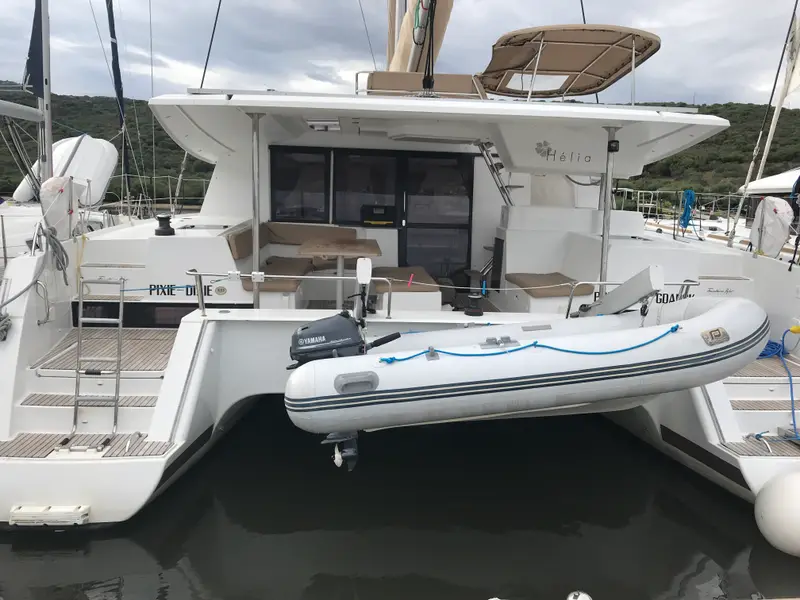 Pixie Dixie, Helia 44