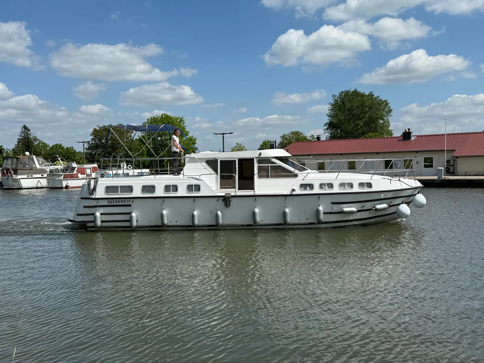 2401, Tarpon 42
