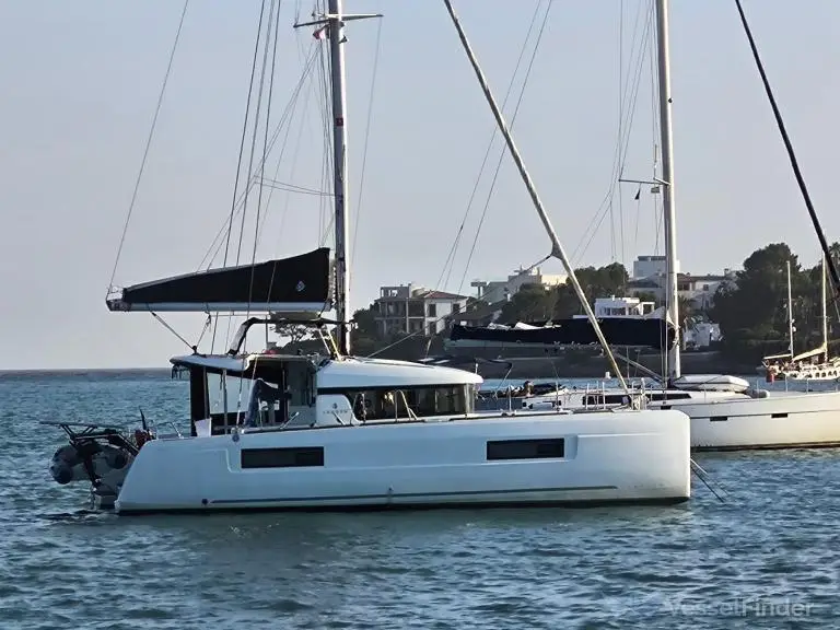 ANDA MOR, Lagoon 40