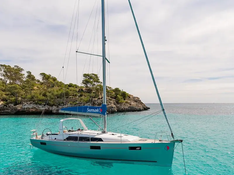 Sunsail 41.1 Classic, Oceanis 411