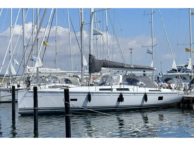 Namaka Elua, Hanse 458