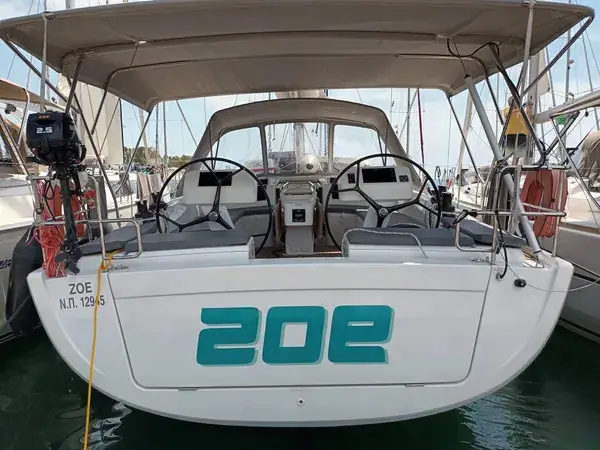Zoe, Hanse 458