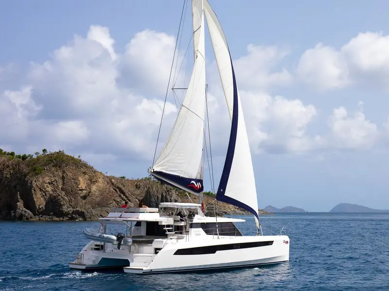 Moorings 5000-4 Club, Leopard 50