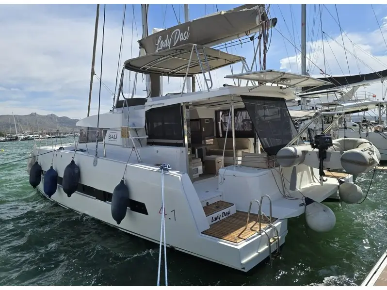 Lady Dasi, Bali 4.1