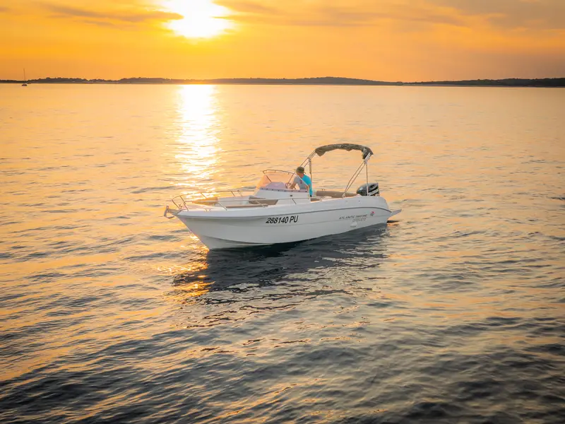 Atlantic Marine, Atlantic Marine 670